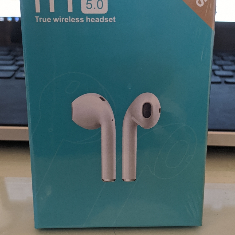 INTELLIGENT WIRELESS HEADSET SET W/ POD CHARGER